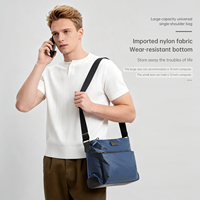 Sac bandoulière léger en nylon pour homme, résistant à l'eau, pour ordinateur portable 14 pouces, personnalisable OEM, vente en gros