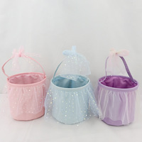 Paniers de Pâques en tulle avec nœuds, accents scintillants, paniers de chasse aux œufs pastel, porte-cadeaux de Pâques de printemps