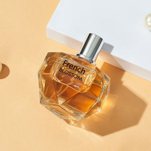 Personnaliser le prix <span class=keywords><strong>de</strong></span> gros du <span class=keywords><strong>parfum</strong></span> pour femme <span class=keywords><strong>Parfum</strong></span> <span class=keywords><strong>de</strong></span> marque privée <span class=keywords><strong>Parfum</strong></span> original 100ml - Product Image 5