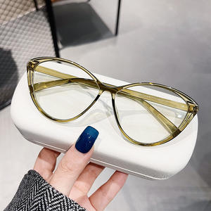 Gafas de Sol Cat Eye Qianai para Mujer, Montura TR90, Lentes con Protección Anti Luz Azul, Tamaño Mediano, Diseño Irregular - Product Image 5