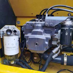 Excavadora de Orugas Mediana Komatsu PC240-8 con Motor Eficiente, Excavadora Mediana en Oferta, Usada, PC110, PC128, PC130, PC240, etc. - Product Image 5