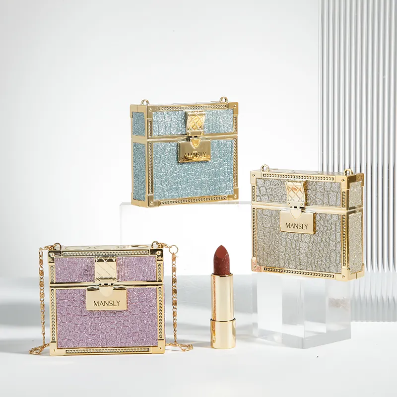 Glitter Lip Bag Luxus Design mit Goldkette Geschenkset Feuchtigkeit spendende Kosmetik Lippenstift Make-up Tönung Lippenstift bester Qualität