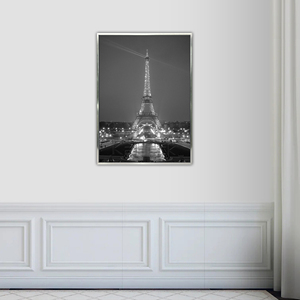Stampa d'Arte su Tela della Torre Eiffel Illuminata, Sogno Notturno Parigino Moderno, Stampa Digitale in Rilievo 40x60cm Originale - Product Image 4