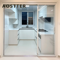 Porte coulissante en aluminium blanc AOSTTER à 4 panneaux avec ouverture extensible, design symétrique, séparateur de pièce en verre, cloison en verre