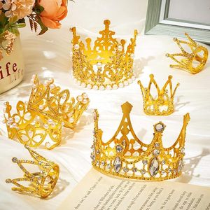 Mini corona de aleación exquisita JOYWOOD, Material de decoración Floral, tocado de pasarela <span class=keywords><strong>para</strong></span> niños, decoración de <span class=keywords><strong>cumpleaños</strong></span>, corona <span class=keywords><strong>para</strong></span> meñique - Product Image 1