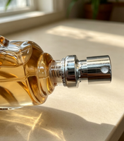 Botella de Perfume de Vidrio con Forma de Concha en Relieve, 50ml 100ml, Vacía, Recargable, con Pulverizador y Tapa Dorada, Envase Cosmético para Perfume