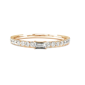 Offre Spéciale : Bague de Fiançailles en Or Rose 18 carats avec Diamants Naturels Taille Baguette, Design Exquis, Idéale pour Mariage - Product Image 1