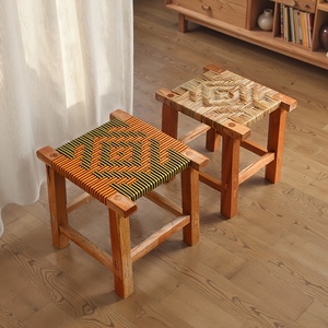 Tabouret et ottoman modernes et élégants en bois massif et rotin tressé, avec rangement intégré, pour la maison, la salle à manger ou comme <span class=keywords><strong>table</strong></span> <span class=keywords><strong>basse</strong></span>. - Product Image 2