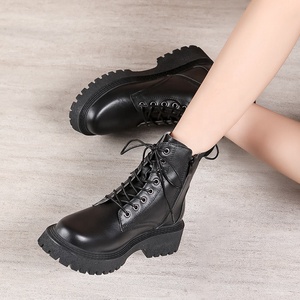 Botas Cortas de Piel Vacuna Estilo Británico para Mujer, con Cierre de Cremallera, Retro, Suela Gruesa, Color Marrón, para Primavera, Otoño e Invierno - Product Image 3