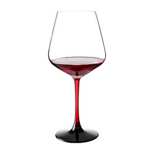 Haute qualité cravate rouge <span class=keywords><strong>verre</strong></span> <span class=keywords><strong>à</strong></span> vin de <span class=keywords><strong>Bourgogne</strong></span> lumière luxe cristal gobelet <span class=keywords><strong>verre</strong></span> <span class=keywords><strong>à</strong></span> vin pot ventre <span class=keywords><strong>verre</strong></span> de haute qualité - Product Image 5