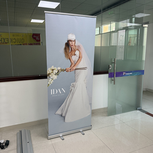 Distribuidores de Banners Enrollables de 100x200cm con Logotipo Personalizado, Soporte Retráctil con Cierre a Presión - Product Image 2