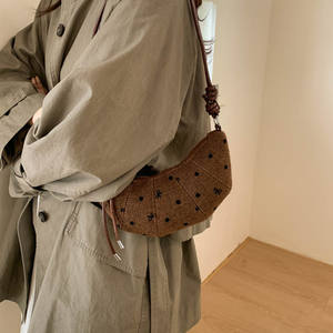 Nouveau Sac Croissant Printemps 2026 à Nœud et Pois pour Femme – Sac Messager Polyvalent Décontracté à Bandoulière Unique, Qualité Supérieure, Style Niche - Product Image 5