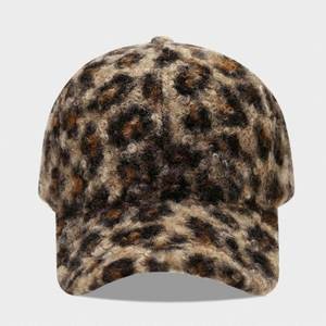 Gorra de Béisbol con Estampado de Leopardo para Mujer, Nueva Colección Otoño Invierno, 6 Paneles, Protección Solar, Cálida, Estilo Vintage, Felpa - Product Image 4