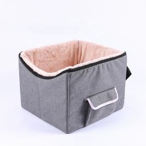 Asiento elevador de coche multifuncional para mascotas de Peppy Buddies, reposabrazos para perros pequeños, asiento elevador, consola central, cama para perros, Coche - Product Image 6