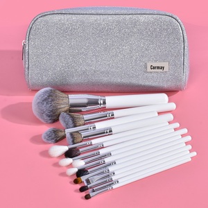 Chuyên Nghiệp Trắng Tổng Hợp Trang Điểm Bàn Chải Thiết Lập <span class=keywords><strong>2025</strong></span> Tốt Nhất Người Bán Lông Mày Mắt Trang Điểm Bàn Chải Thiết Lập Nhãn Hiệu Riêng <span class=keywords><strong>Make</strong></span> <span class=keywords><strong>Up</strong></span> Bàn Chải - Product Image 6