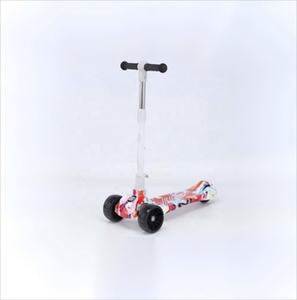 Patinete de Empuje Inteligente 2025 de Altura Ajustable, Nuevo, de Tres Ruedas, Plegable, de Plástico, para Bebés, Niños y Niñas - Product Image 4