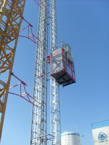 Mesin pengangkat Material Lift konstruksi seri <span class=keywords><strong>SC</strong></span> dengan struktur kompak CE dan EAC diakui - Product Image 2