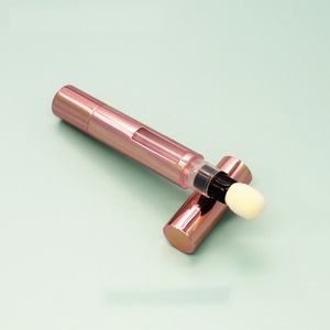 Stylo cosmétique vide en aluminium de 5 ml, type twist, pour correcteur, personnalisable, avec tête éponge - Product Image 1