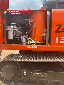 Excavatrice Hitachi ZX130 d'occasion Offre Spéciale bon état Original Hitachi ZX130-5 ZX120 EX120 Zaxis 120 130 Isuzu Engine Gearbox - Product Image 4