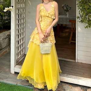 Robe à col halter à imprimé floral jaune pour femmes, ourlet irrégulier, sans manches, style décontracté d'été, robe de vacances - Product Image 2