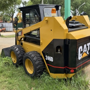 รถตักล้อยาง CAT 246D มือสองคุณภาพสูง ใช้งานน้อย รับน้ำหนักได้ 200 ตัน เหมาะสำหรับงานก่อสร้างและเกษตรกรรม - Product Image 2