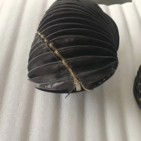 Soufflet flexible en caoutchouc et nylon pour la protection des cannelures d'arbres de tiges de vérins hydrauliques