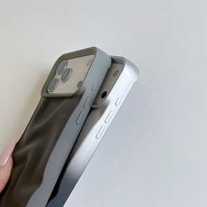 เคสสำหรับ <span class=keywords><strong>iPhone</strong></span> 17 ลายไล่สีแบบไม่สม่ำเสมอ 3 มิติ ลายพับย่น ป้อง<span class=keywords><strong>กัน</strong></span>การกระแทก ผลิตจาก TPU สำหรับ <span class=keywords><strong>iPhone</strong></span> 14 15 16 17 <span class=keywords><strong>Pro</strong></span> <span class=keywords><strong>Max</strong></span> - Product Image 5