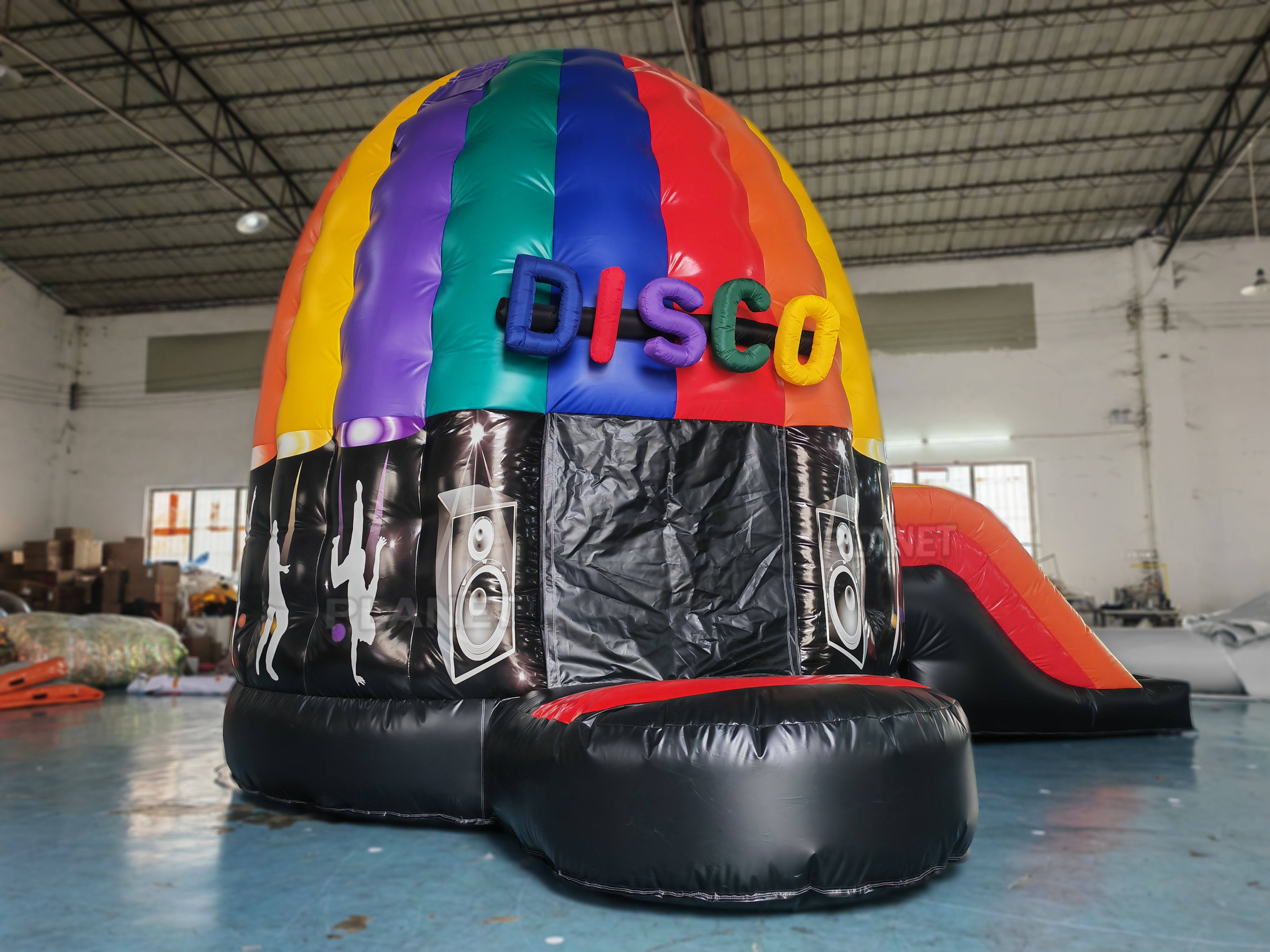 Identique à l'image