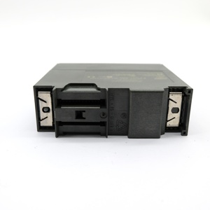 Contrôleur programmable PLC d'origine 6ES7 322-8BH10-0AB0 Simatic S7 à prix avantageux Garantie de 3 à 12 mois 100% testé strictement - Product Image 1