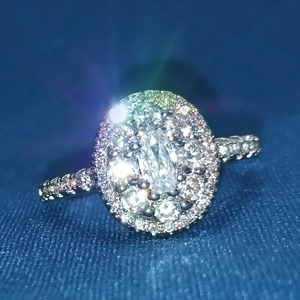 Anello Decorativo Completo per Donne, Accessorio da Dito Versatile e alla Moda per Feste e Raduni, Idea Regalo - Product Image 1