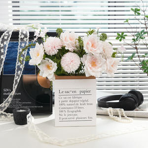 مصنع بالجملة باقات صغيرة من الورود الصناعية الأكثر مبيعًا عبر الحدود الثوم المعمر ديكور المنزل الزهور والنباتات الزخرفية - Product Image 3