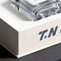 Boîte cadeau de luxe personnalisée pour Cologne blanche et boîte magnétique pour parfum avec présentoir en papier pour emballage de parfum