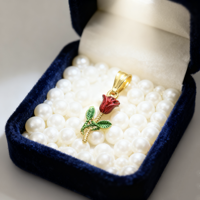 Vente en gros de bijoux DH en cuivre plaqué or 14 carats pour femmes, mode belle fête des mères, amour romantique, pendentif rose rouge pour mariage