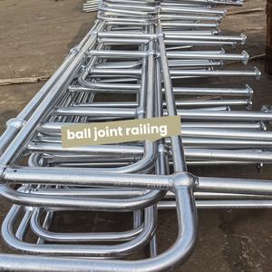 ราวจับเหล็กออกแบบตามสั่งสำหรับวิลล่า โรงแรม ระเบียงกลางแจ้ง เสาค้ำ ข้อต่อลูกหมาก ป้องกันสนิมและน้ำ - Product Image 3