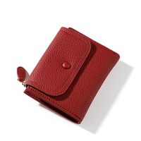 Dompet Wanita Lipat Tiga Baru dengan Kantong Koin Ritsleting Tempat Kartu Merek Desainer Dompet Wanita Merah Dompet Pendek Wanita Modis