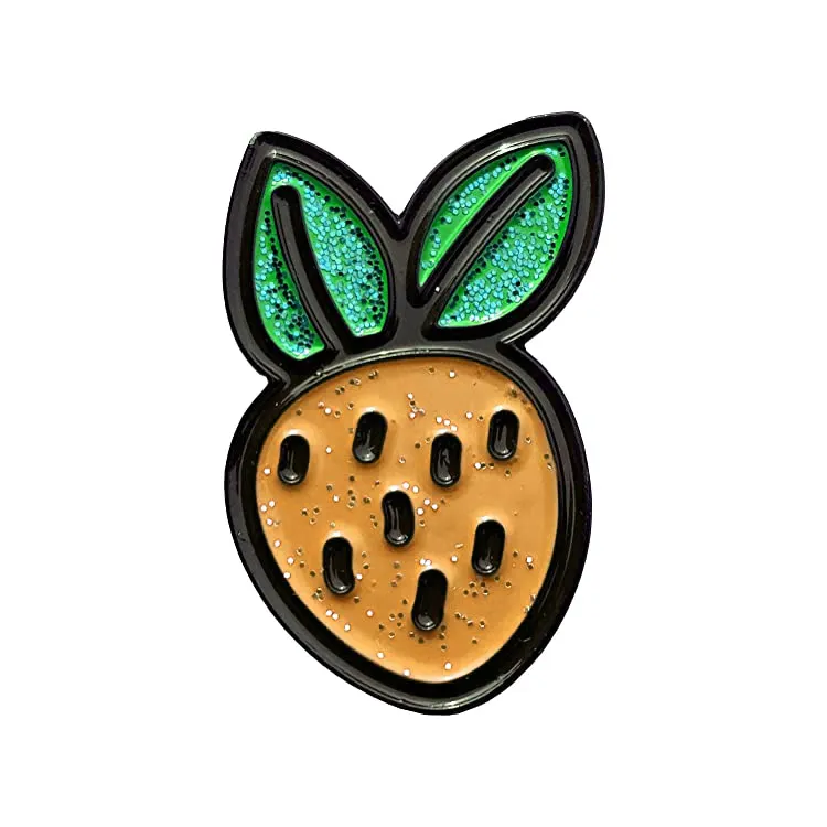 Fornitore di spille personalizzate Souvenir Plant carota Flower All Folk Art Glitter Badge & Emblem Logo personalizzato spilla per bambini