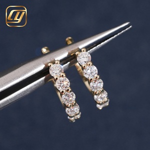 Bague d'éternité classique en or massif 18 carats pour femme, sertie de diamants ronds taille brillant, certifiée IGI, bijou de fiançailles - Product Image 2
