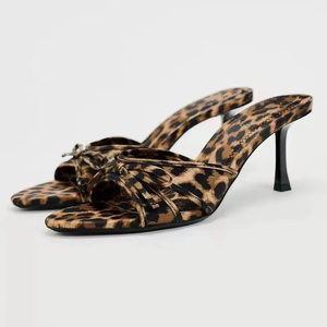 Sandalias de tacón alto con estampado de leopardo para mujer, estilo slingback, para verano 2026, sandalias de tacón de aguja a la moda, informales, para fiesta y uso diario - Product Image 5