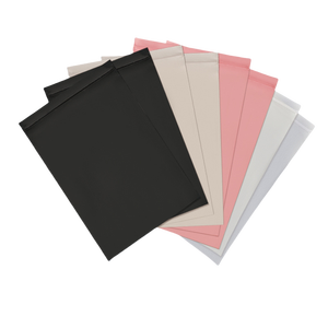 Busta con Cerniera <span class=keywords><strong>Richiudibile</strong></span> in CPE Opaco Smerigliato, Biodegradabile, Eco-Friendly, in Plastica Riciclata, per T-Shirt, Cuscini, Utensili da Cucina, Ombrelli - Product Image 1
