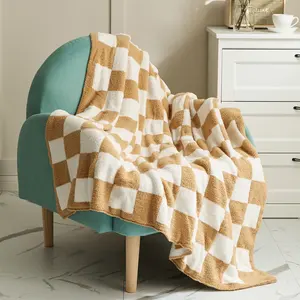 High Quality Hot-selling YIRUIO Super Fluffy Microfiber 28*40" Knitted Baby Checkerboard Blanket For Toddler