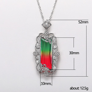Collana con Ciondolo in Stile Vintage Elegante Gioiello Statement per Donne - Product Image 4