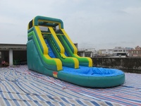 Grand toboggan gonflable bleu à bas prix avec petite piscine pour enfants et adultes