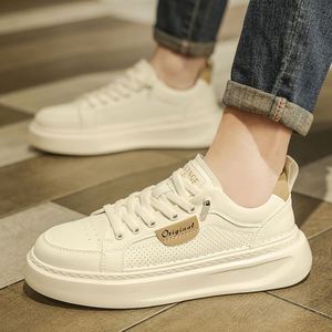 Baskets légères pour hommes, nouvelle collection été 2025, semelle épaisse rehaussante, chaussures blanches confortables pour jeunes, chaussures de sport pour hommes - Product Image 4