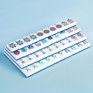 Juego de Mahjong Americano, 160 Fichas de Mahjong Americanas Grabadas en Acrílico Blanco y Azul, Juego de Mahjong con Estuche de Viaje Portátil - Product Image 5