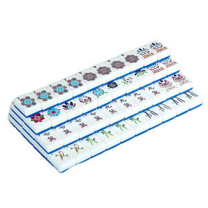 Juego de Mahjong Personalizado Plegable de Lujo con 160 Fichas Acrílicas Azules y Rosas Grabadas - Product Image 5