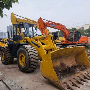 Cargadora de Ruedas KOMATSU WA200-WA470 de Primera Marca, Maquinaria de Construcción Usada con Motor y Bomba, Alta Eficiencia Operativa en SHANGHAI - Product Image 1