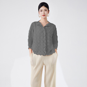 Chemisier plissé pour femme, modèle 2026, avec boutons pliables uniques, style décontracté et polyvalent - Product Image 6