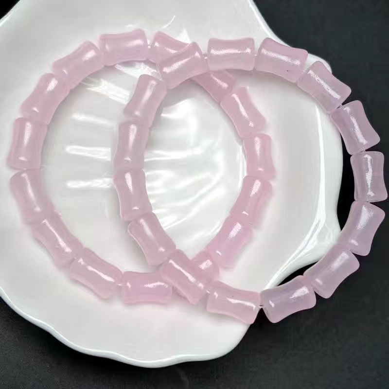 Une pièce rose