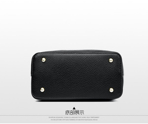 Nouveau Sac Fourre-tout Élégant et Tendance en Cuir PU Grande Capacité pour Femmes, Fermeture Éclair, Sac Bandoulière avec Poignée, Idéal pour les Mamans d'Âge Moyen - Product Image 6