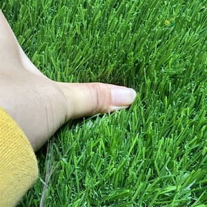 ONDO 40mm Jardín al aire libre Paisaje Verde <span class=keywords><strong>Artificial</strong></span> Planta de hierba larga para Golf - Product Image 4